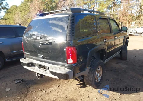 2006 Chevrolet Tahoe Z71 z USA, uszkodzony, nr VIN 1GNEK13Z86R120091